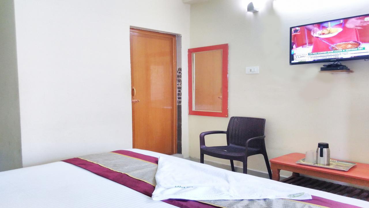 Ssb Residency Hotel Tirupati Buitenkant foto