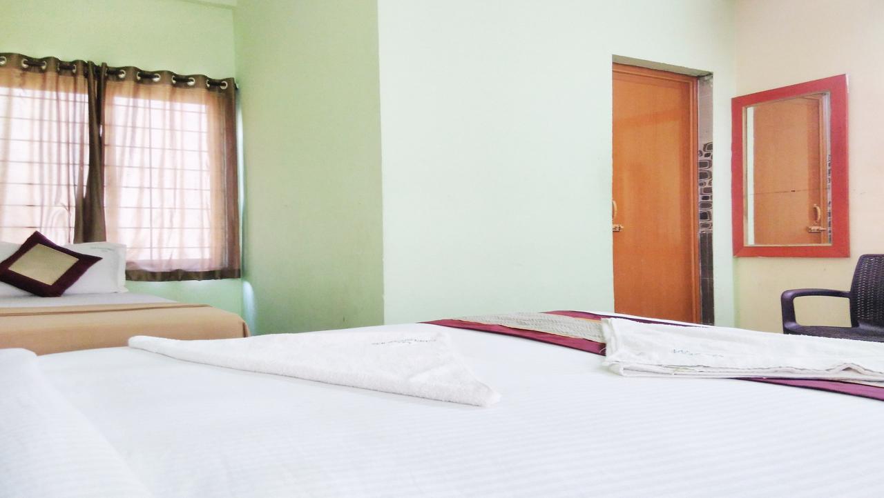 Ssb Residency Hotel Tirupati Buitenkant foto